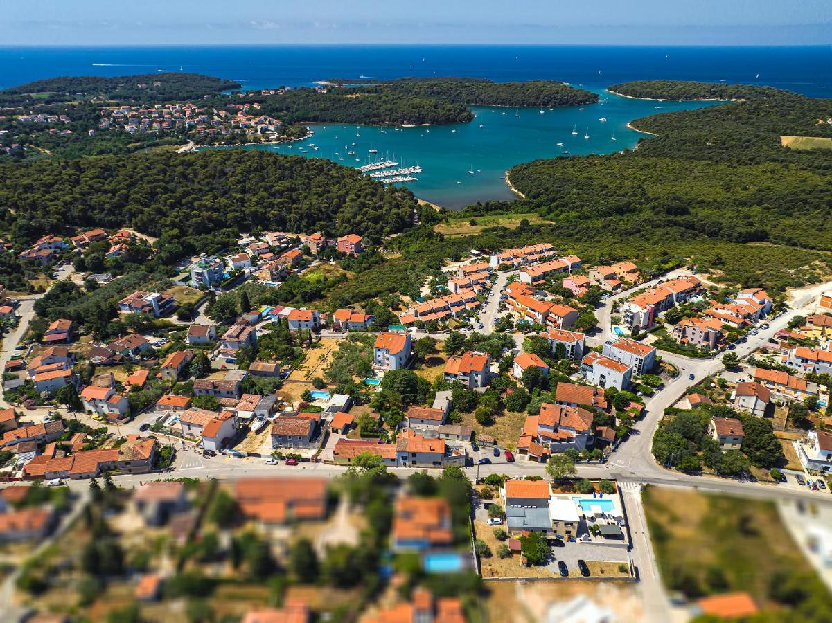 Apartments Vita Vinkuran Ngoại thất bức ảnh